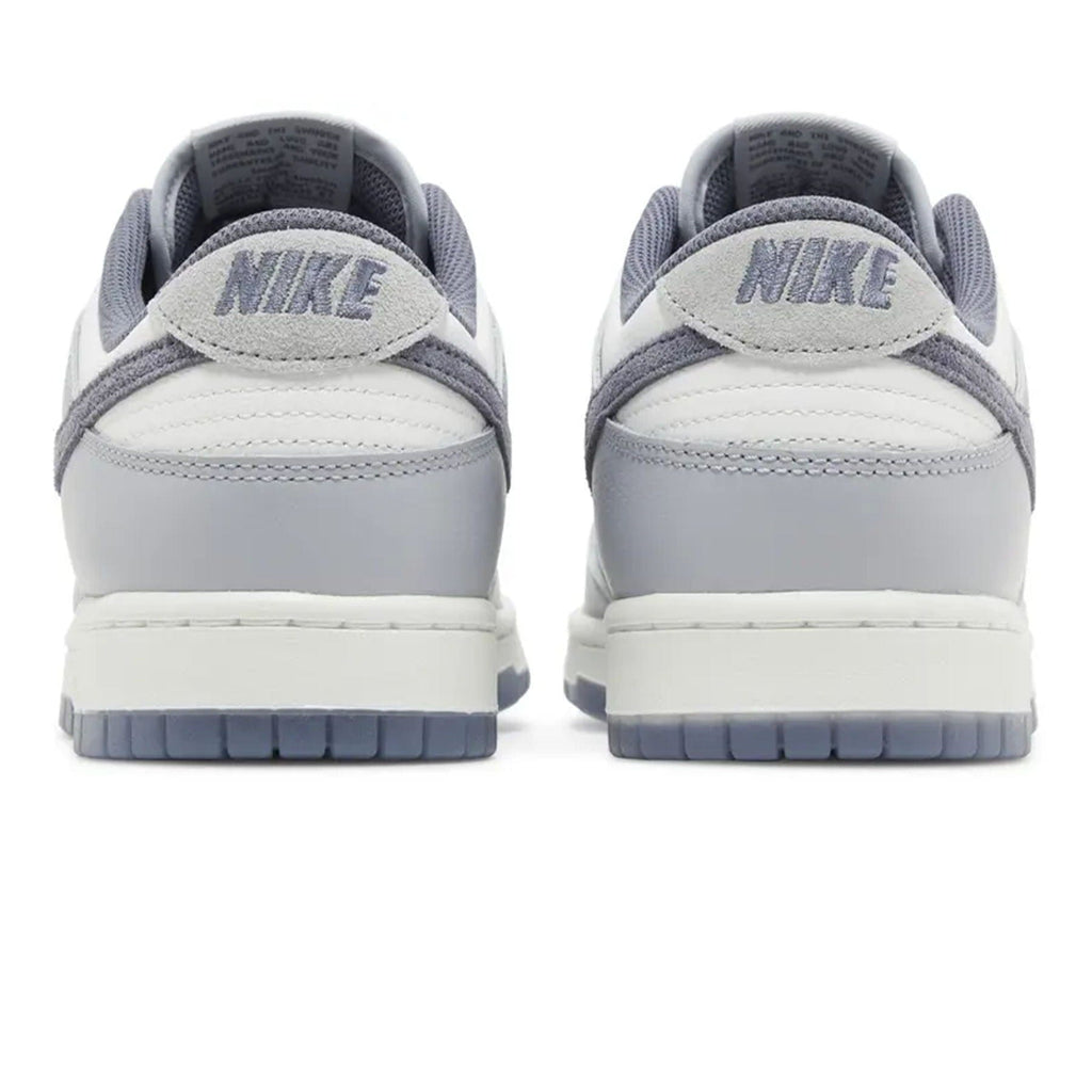 Dunk Low SE 'Light Carbon'